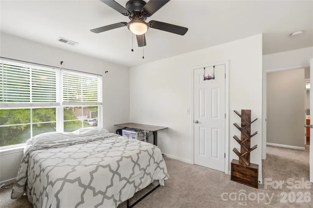 4613 Craigmoss Lane Charlotte NC 28278