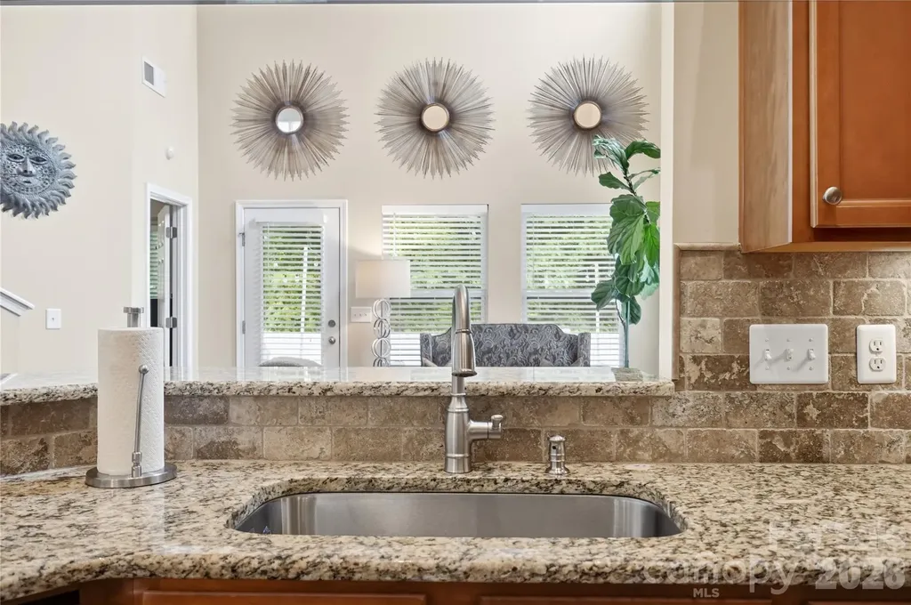 4613 Craigmoss Lane Charlotte NC 28278