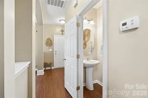 4613 Craigmoss Lane Charlotte NC 28278