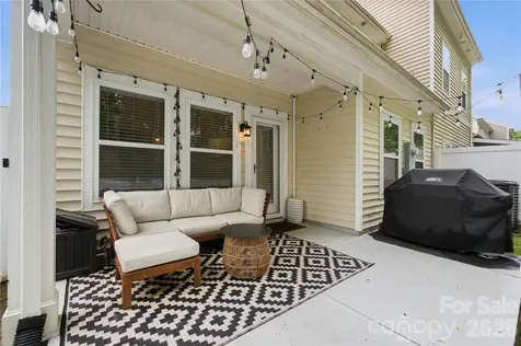 4613 Craigmoss Lane Charlotte NC 28278