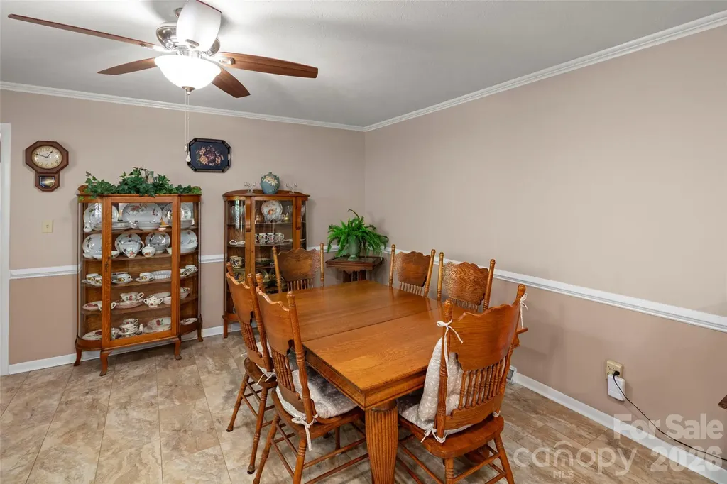 83 Honeysuckle Lane Burnsville NC 28714