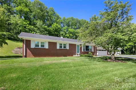 83 Honeysuckle Lane Burnsville NC 28714