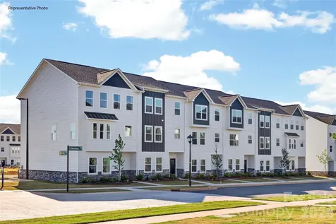 226 E Morehouse Avenue Mooresville NC 28117