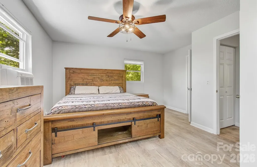 2131 Coleman Mountain Road Waynesville NC 28785