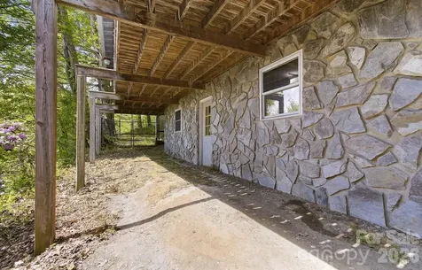 2131 Coleman Mountain Road Waynesville NC 28785