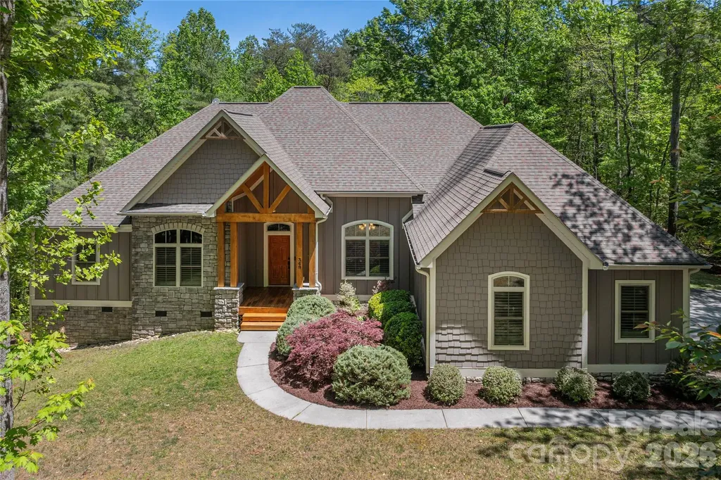 305 & 349 Freedom Trail Court Zirconia NC 28790
