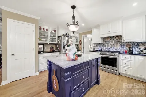 537 Briarwood Road Lancaster SC 29720