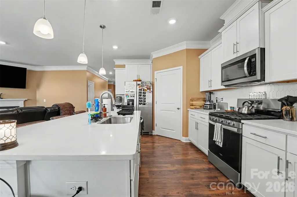 130 Ari Avenue Troutman NC 28166