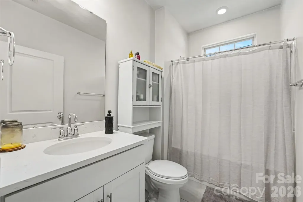 130 Ari Avenue Troutman NC 28166