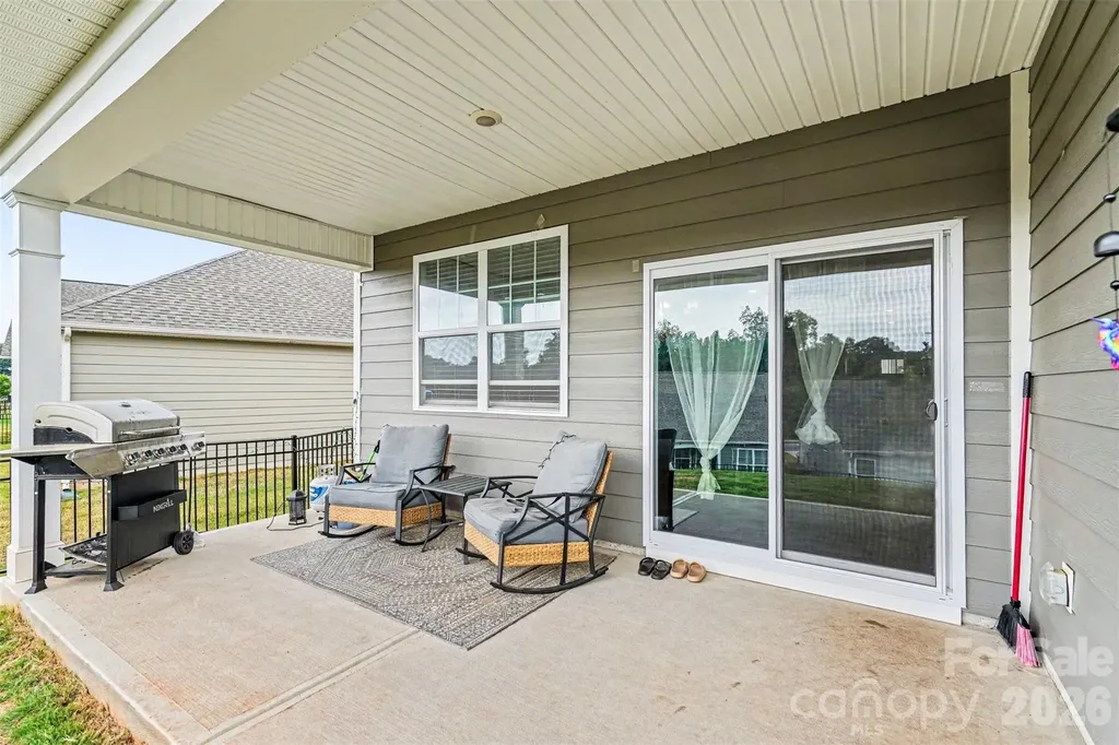 130 Ari Avenue Troutman NC 28166