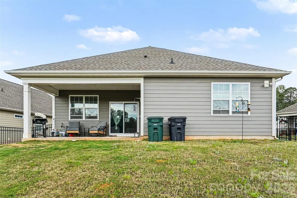 130 Ari Avenue Troutman NC 28166