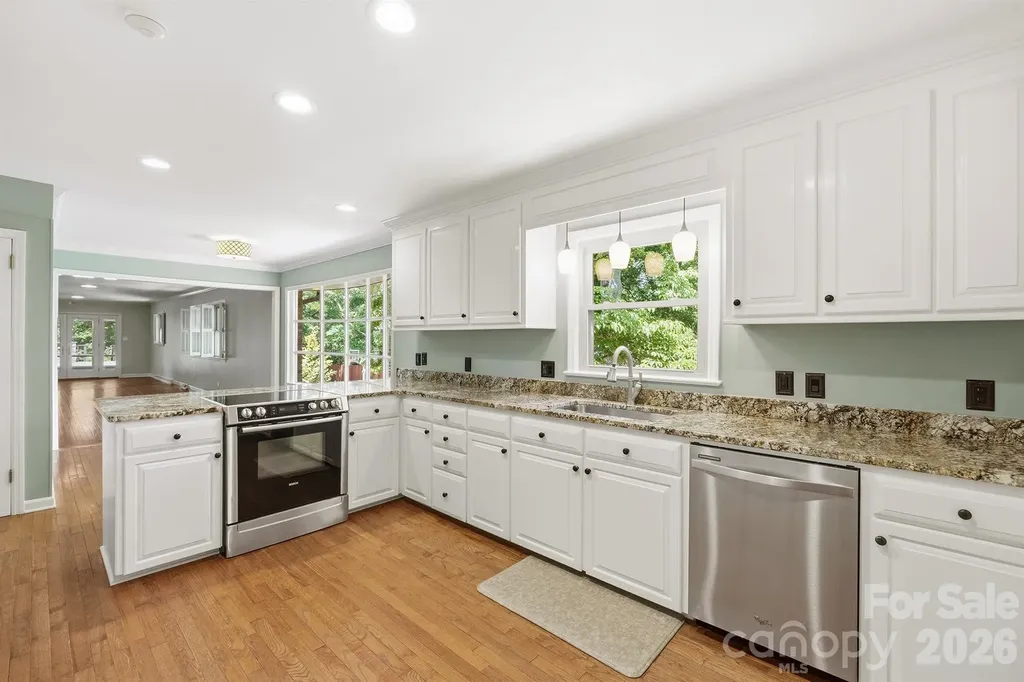 240 36th Avenue Circle NW Hickory NC 28601