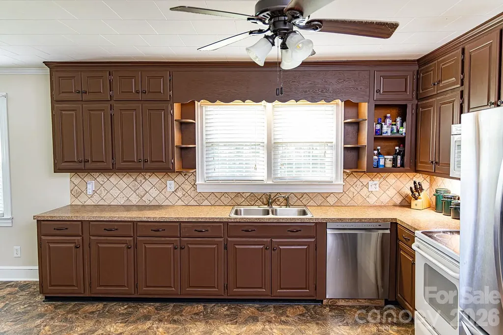 1399 Ruby Spencer Street Newton NC 28658