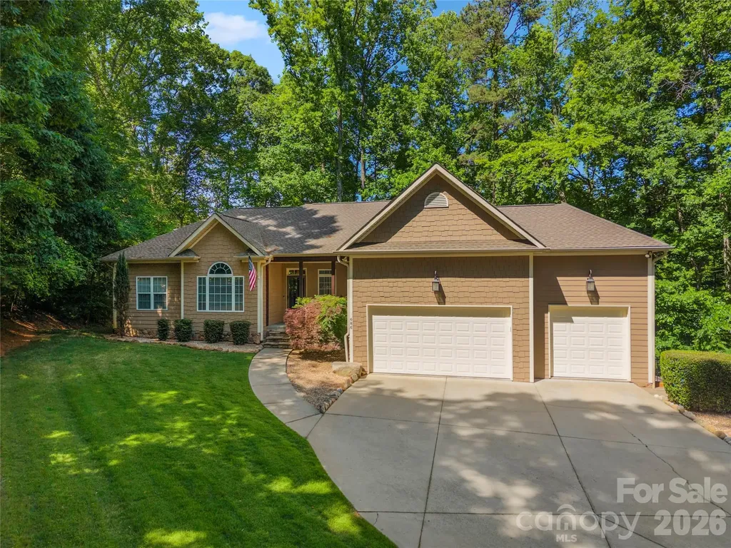 686 White Oaks Road Mooresville NC 28115