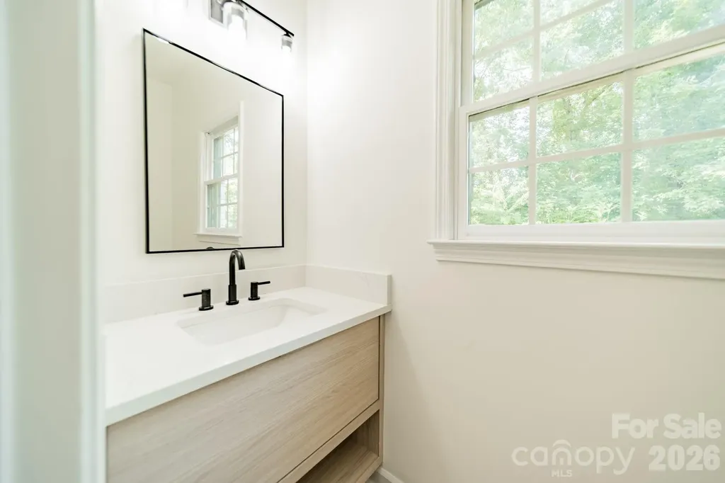 11550 Falling Leaves Drive Charlotte NC 28277