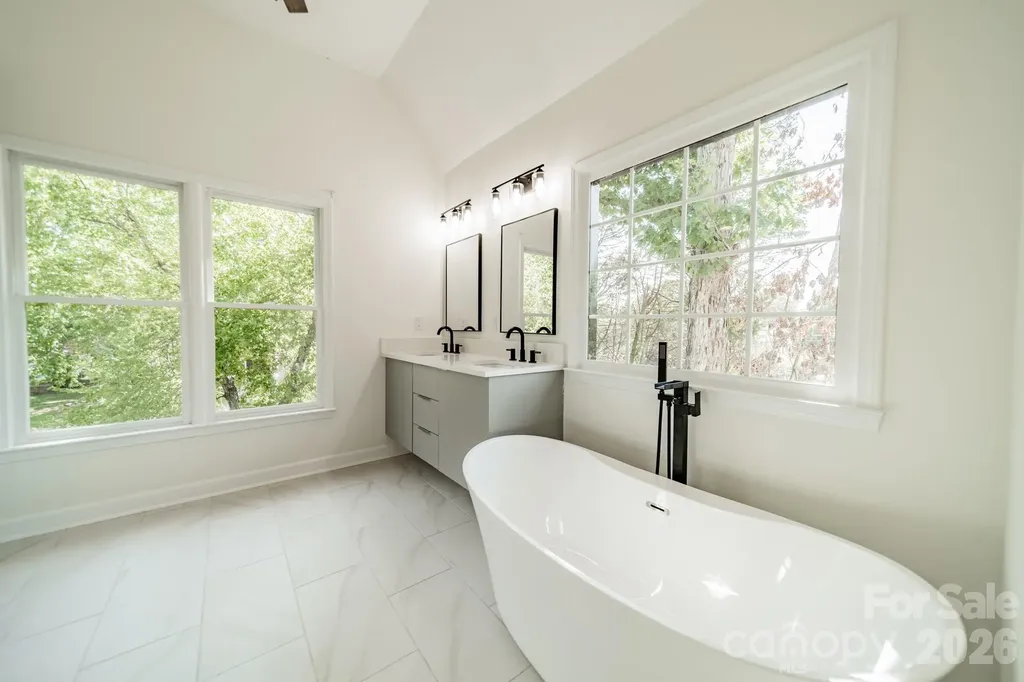 11550 Falling Leaves Drive Charlotte NC 28277