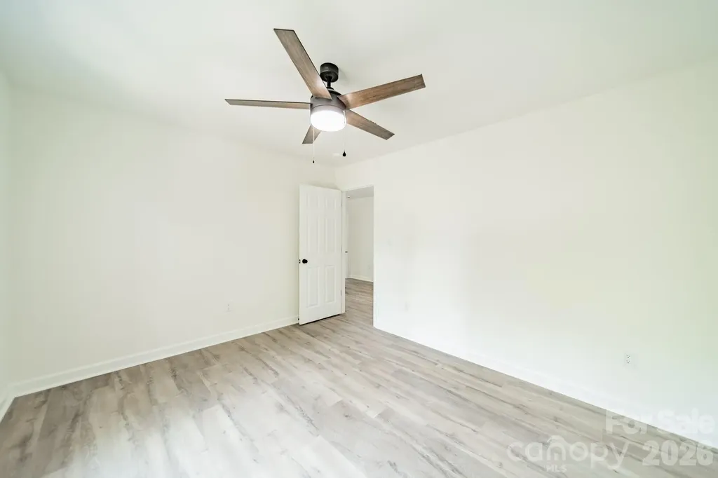 11550 Falling Leaves Drive Charlotte NC 28277