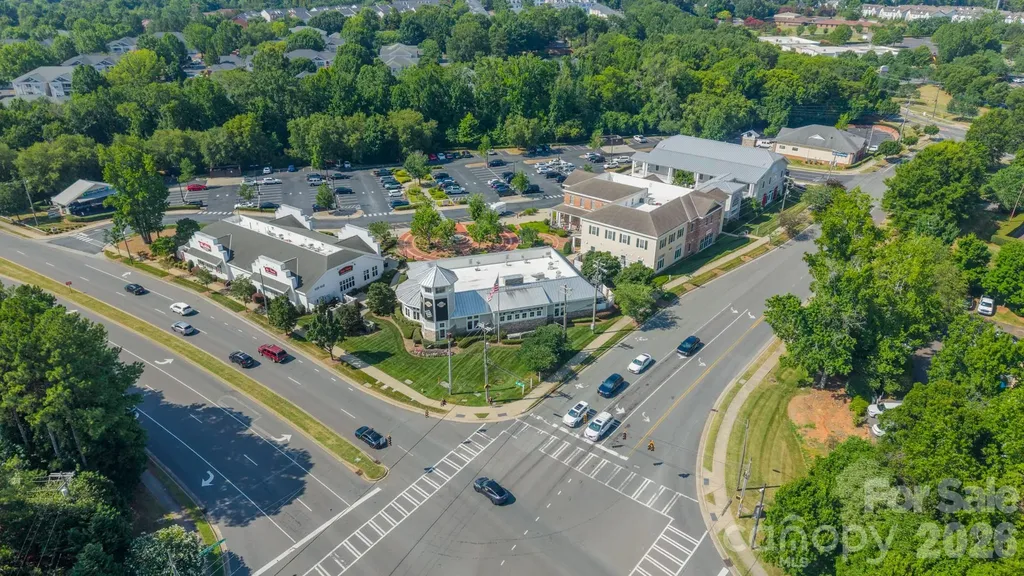 11550 Falling Leaves Drive Charlotte NC 28277