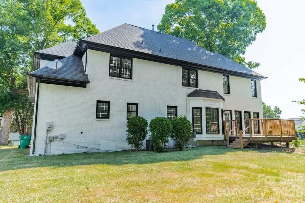 11550 Falling Leaves Drive Charlotte NC 28277