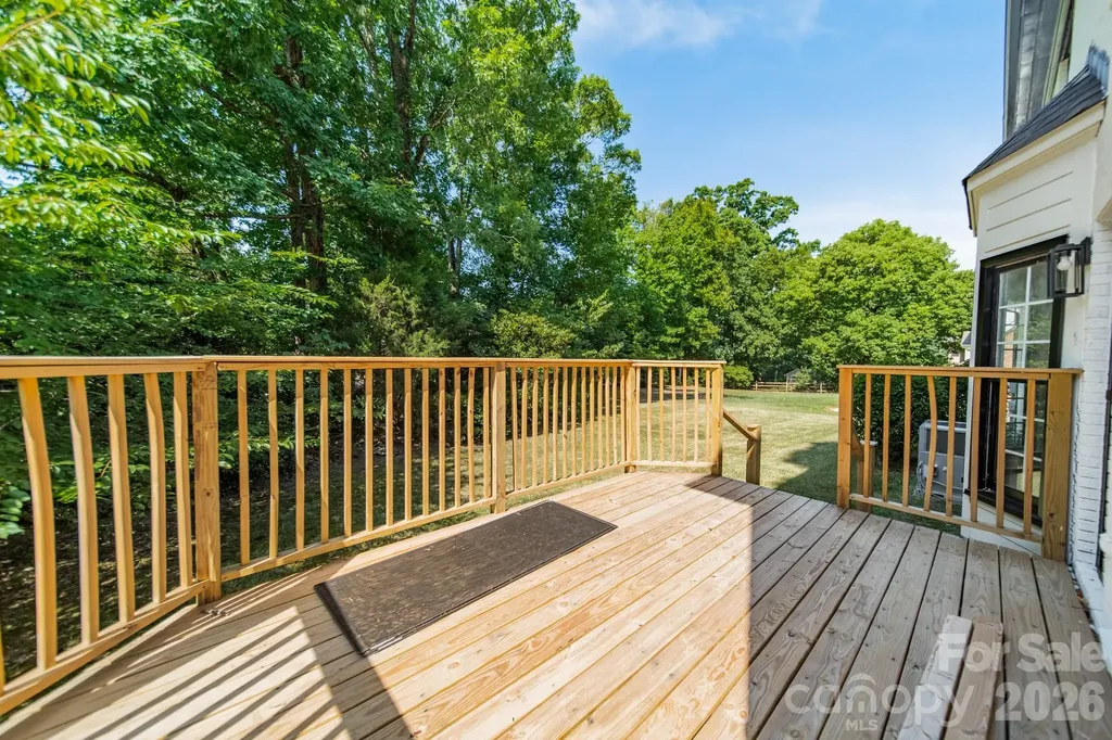 11550 Falling Leaves Drive Charlotte NC 28277