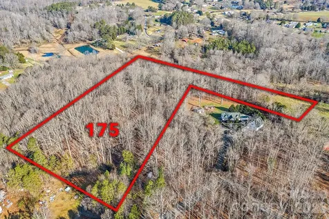 175 Stonehaven Drive Mooresville NC 28115