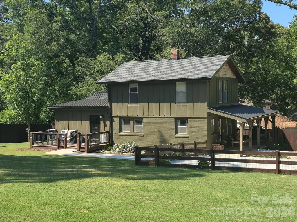 152 Florida Avenue Forest City NC 28043