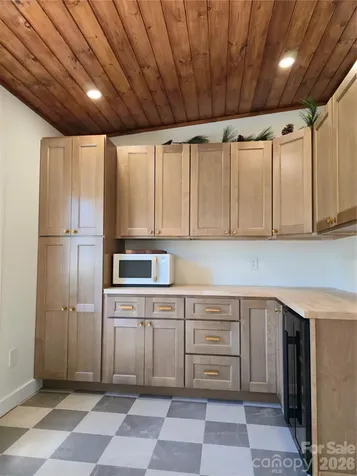 152 Florida Avenue Forest City NC 28043