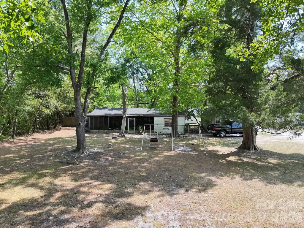 417 Mason Town Road Newport NC 28570