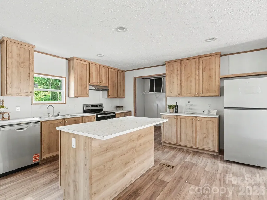 330 Middle Brook Drive Rockwell NC 28138