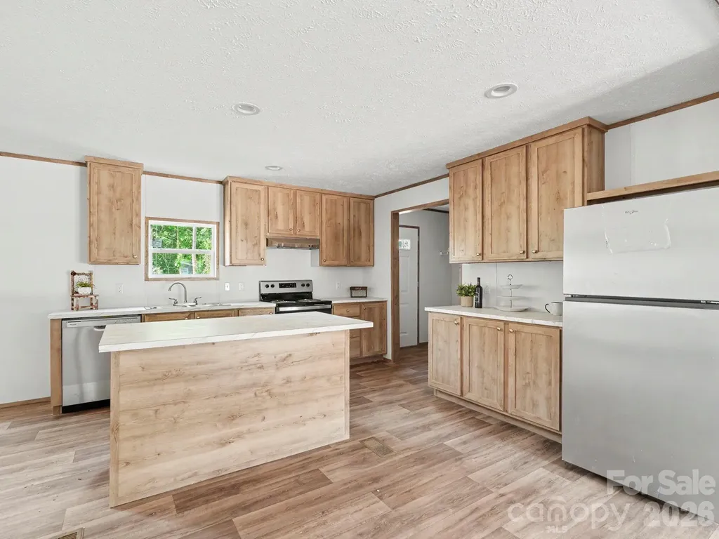 330 Middle Brook Drive Rockwell NC 28138