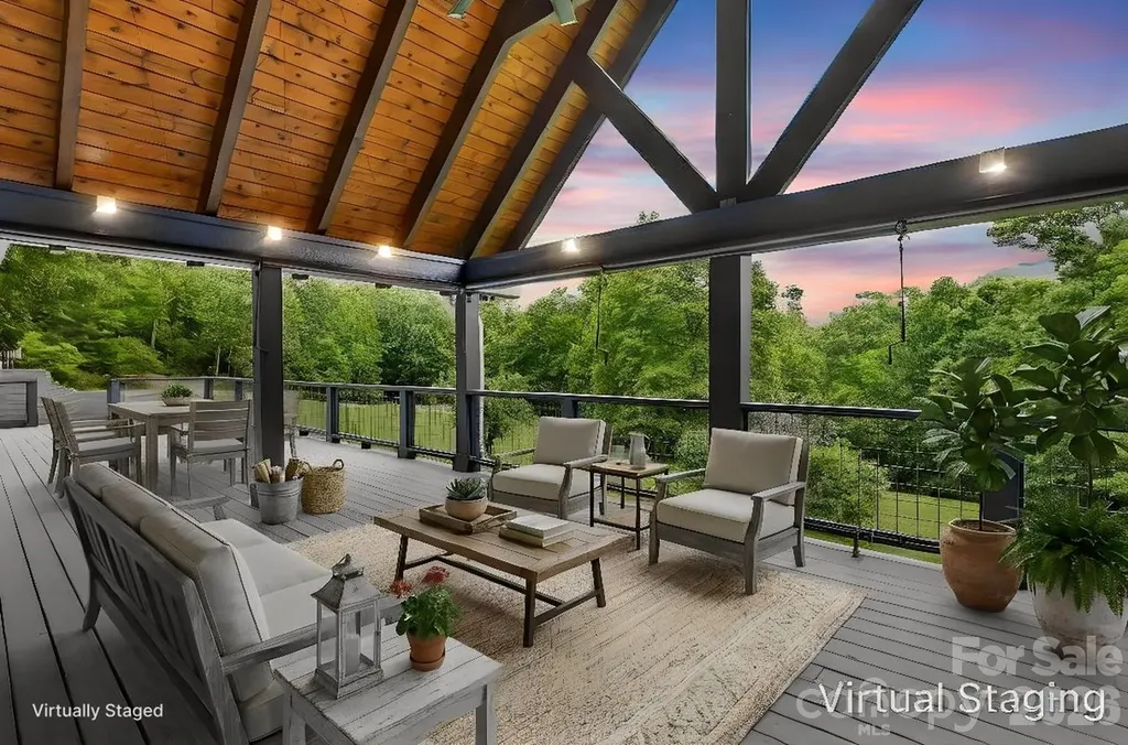 Fairview NC, 97 Whippoorwill Lane