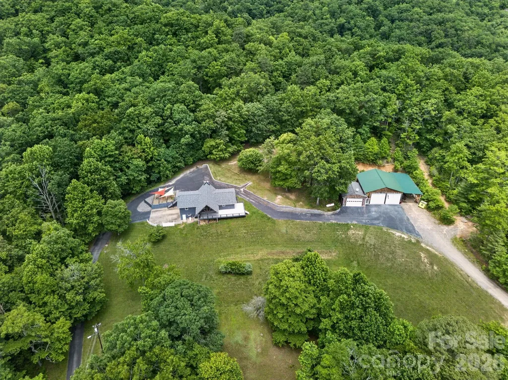 97 Whippoorwill Lane Fairview NC 28730