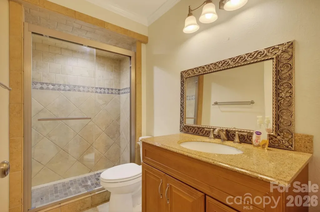 97 Whippoorwill Lane Fairview NC 28730