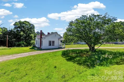1365 Yancey Street Lancaster SC 29720