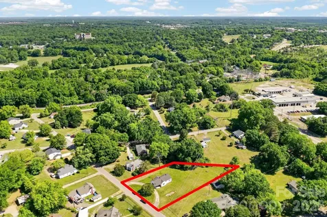 1365 Yancey Street Lancaster SC 29720