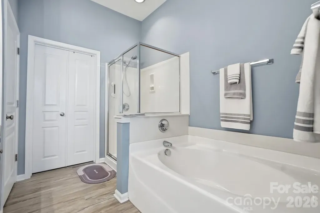 6120 Pale Moss Lane Charlotte NC 28269