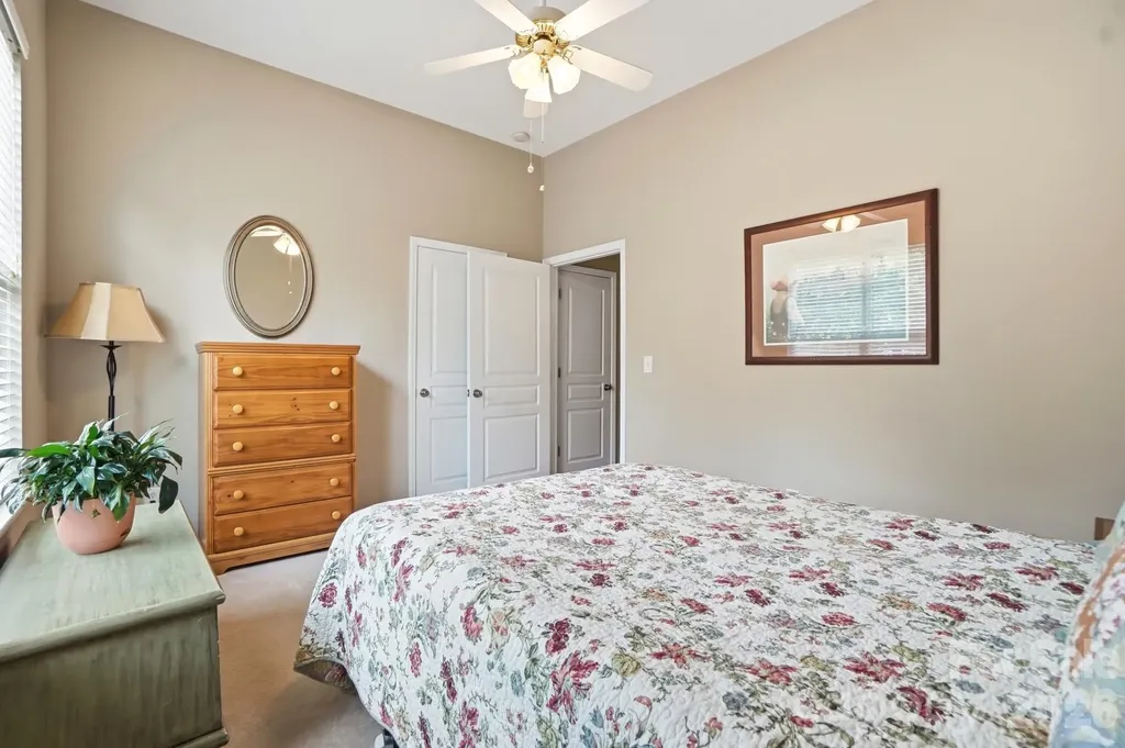 6120 Pale Moss Lane Charlotte NC 28269