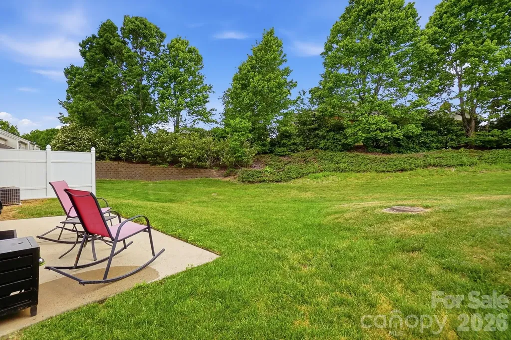 6120 Pale Moss Lane Charlotte NC 28269