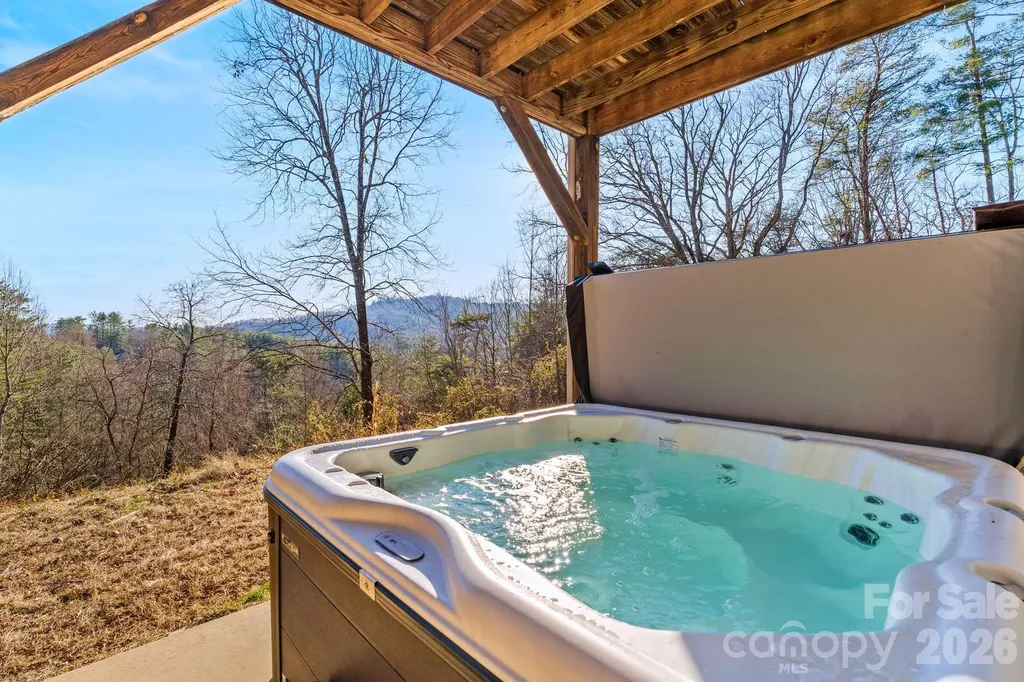 36 Wineberry Lane Asheville NC 28803