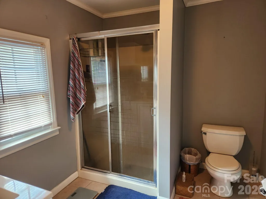 3922 Mcmillan Street Charlotte NC 28205