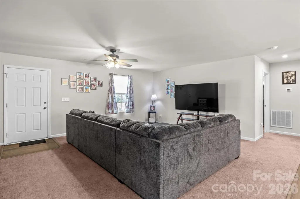 104 Sandtrap Drive Statesville NC 28677