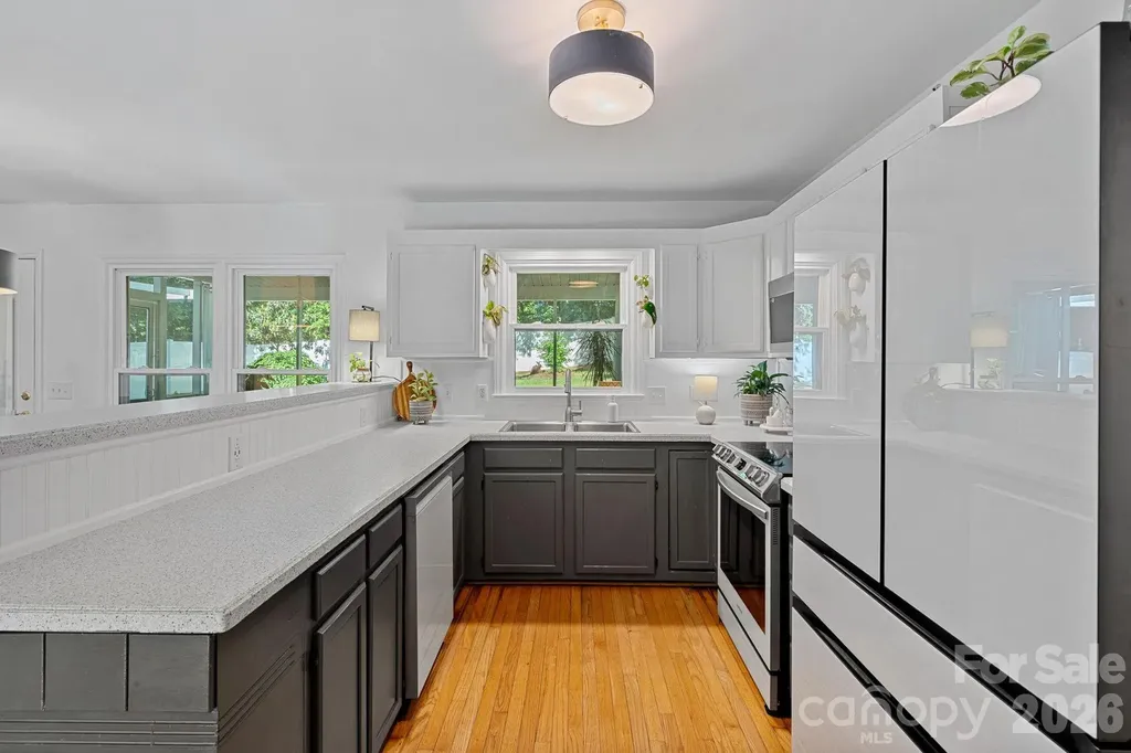 154 Quiet Cove Road Mooresville NC 28117