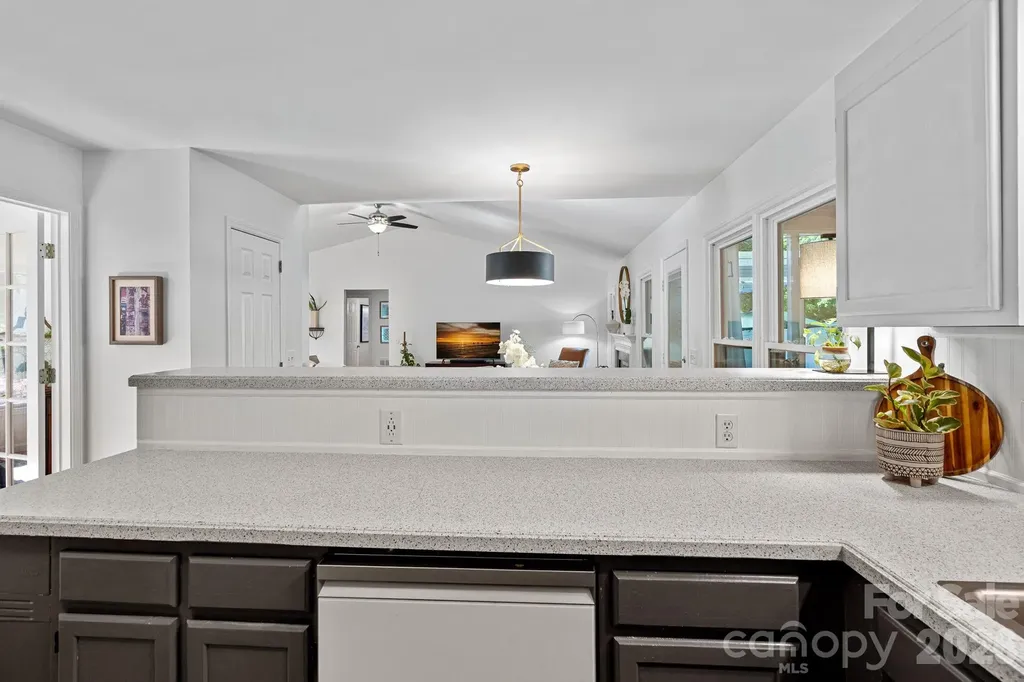 154 Quiet Cove Road Mooresville NC 28117