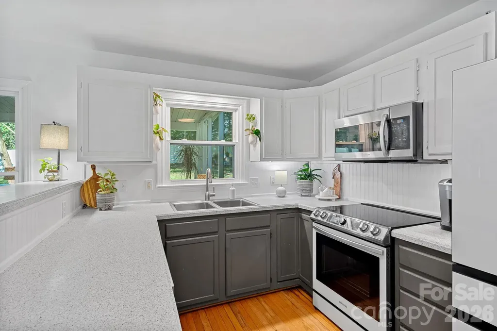 154 Quiet Cove Road Mooresville NC 28117