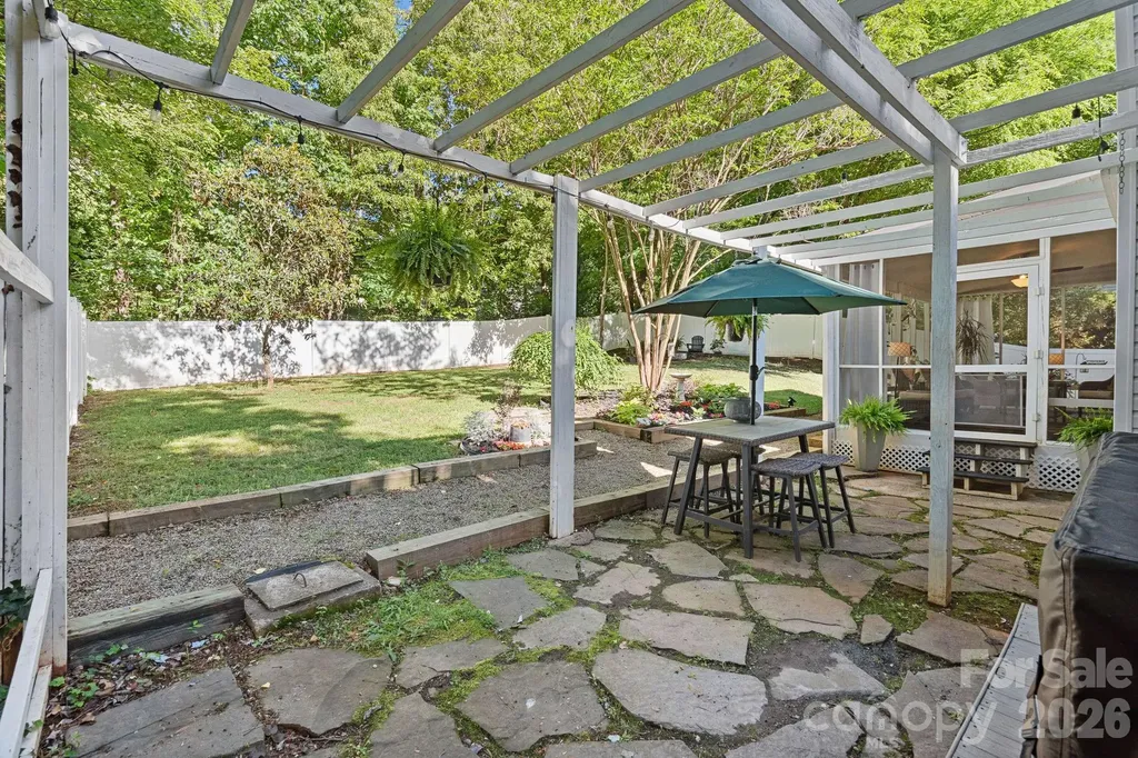 154 Quiet Cove Road Mooresville NC 28117