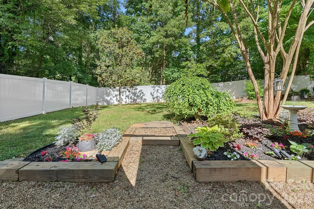 154 Quiet Cove Road Mooresville NC 28117