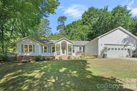 154 Quiet Cove Road Mooresville NC 28117