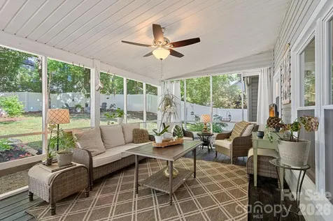 154 Quiet Cove Road Mooresville NC 28117