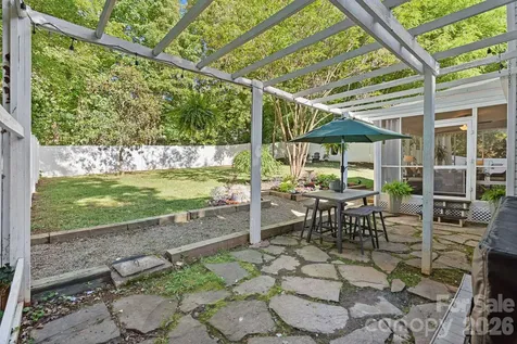 154 Quiet Cove Road Mooresville NC 28117