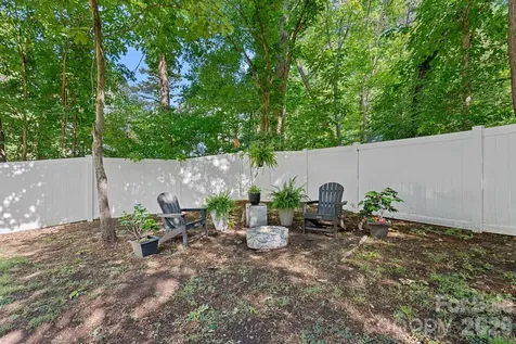 154 Quiet Cove Road Mooresville NC 28117